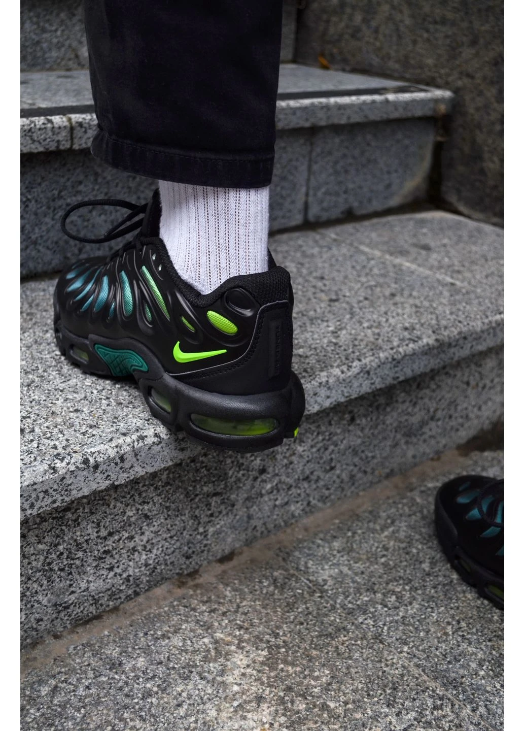 КРОСІВКИ ЖІНОЧІ NIKE AIR MAX DRIFT GREEN НАЙК АІР МАКС ДРІФТ ЗЕЛЕНІ No Brand зелені демісезони (392022736)