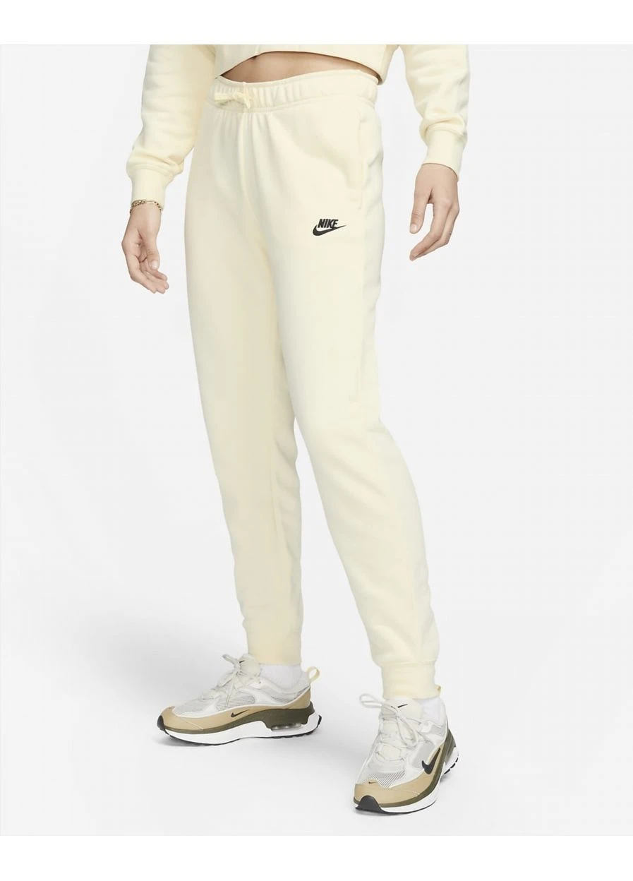 Штани Pant Jogger Club Beige DQ5191-113 Nike (401168731)