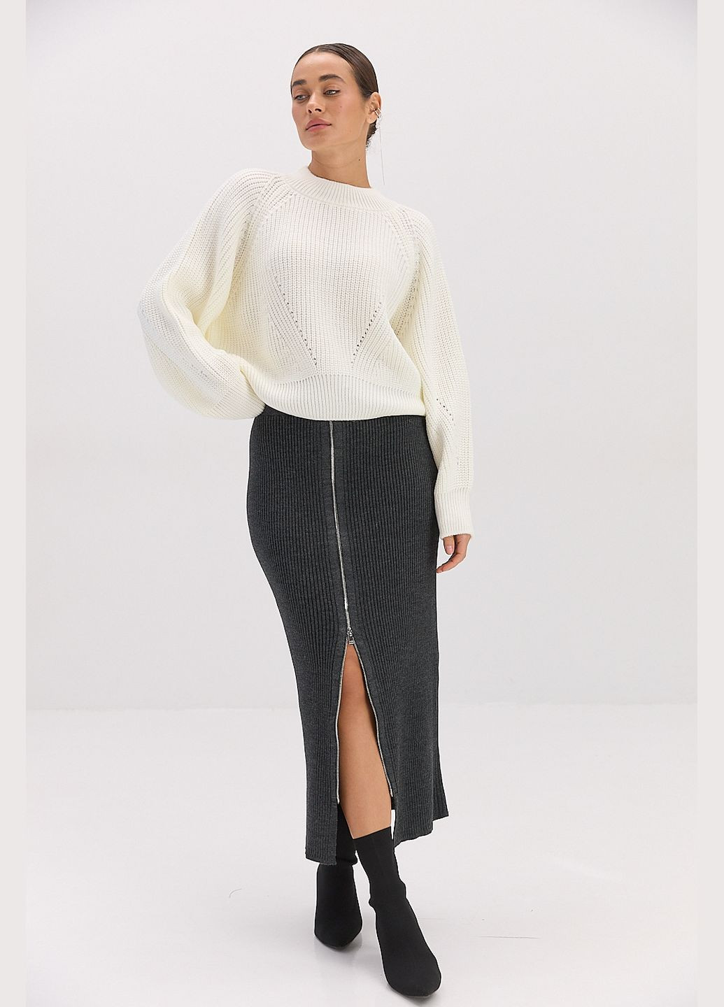 Довга в'язана спідниця Arjen (314454632)