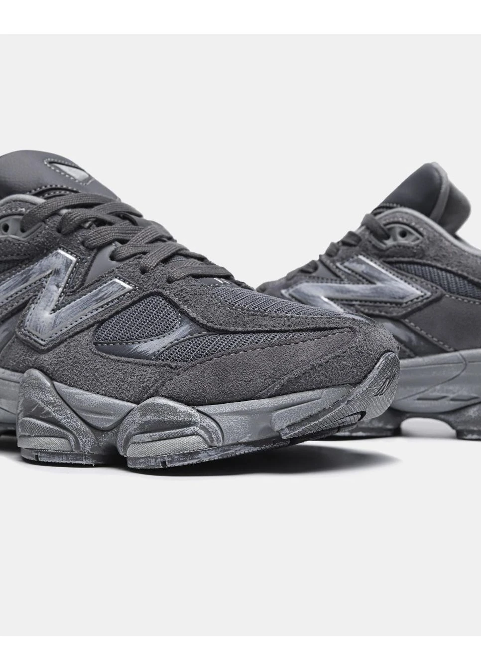 Сірі кросівки чоловічі new balance 9060 gray v3 нью беланс 9060 сірі демісезон No Brand