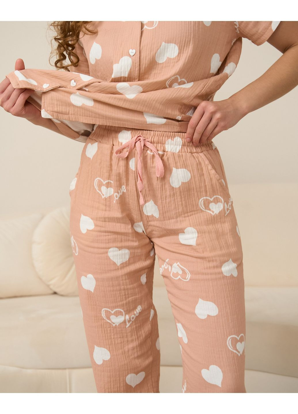 Персиковая зимняя пижама женская муслиновая, из качественного муслина женские пижамы рубашка и брюки пижамные на пугов рубашка + брюки Nicoletta Піжама жінкам