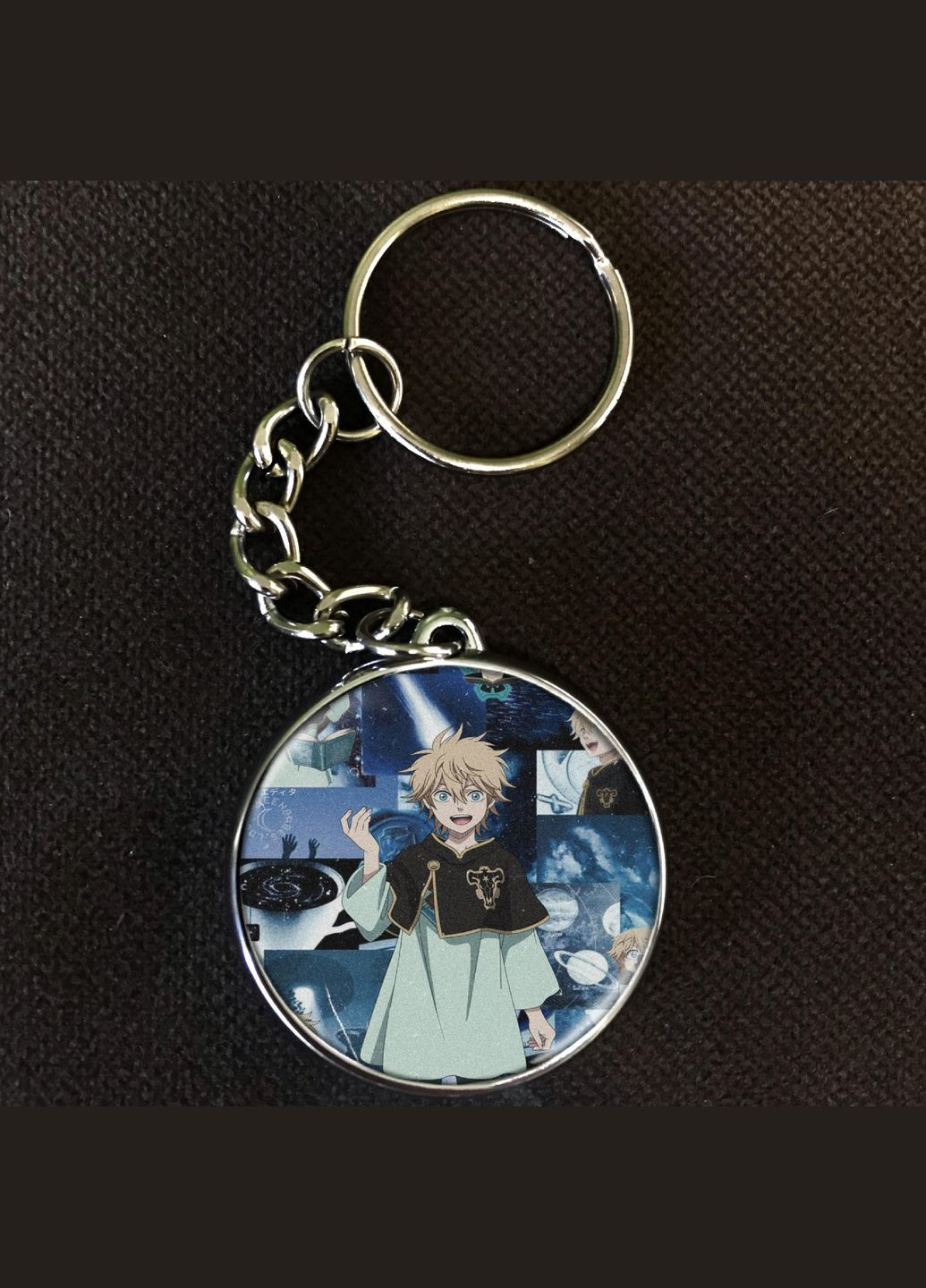 Брелок Аніме Чорна конюшина #009 silver No Brand (327219984)