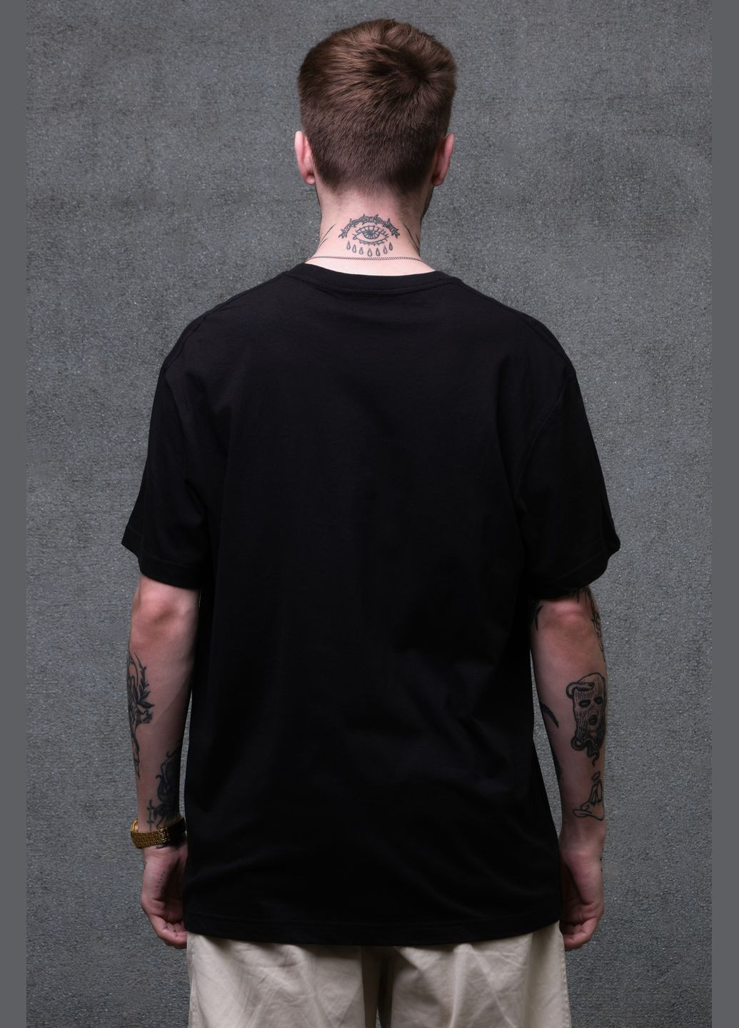 Черная оверсайз футболка с принтом1702 с длинным рукавом Without
