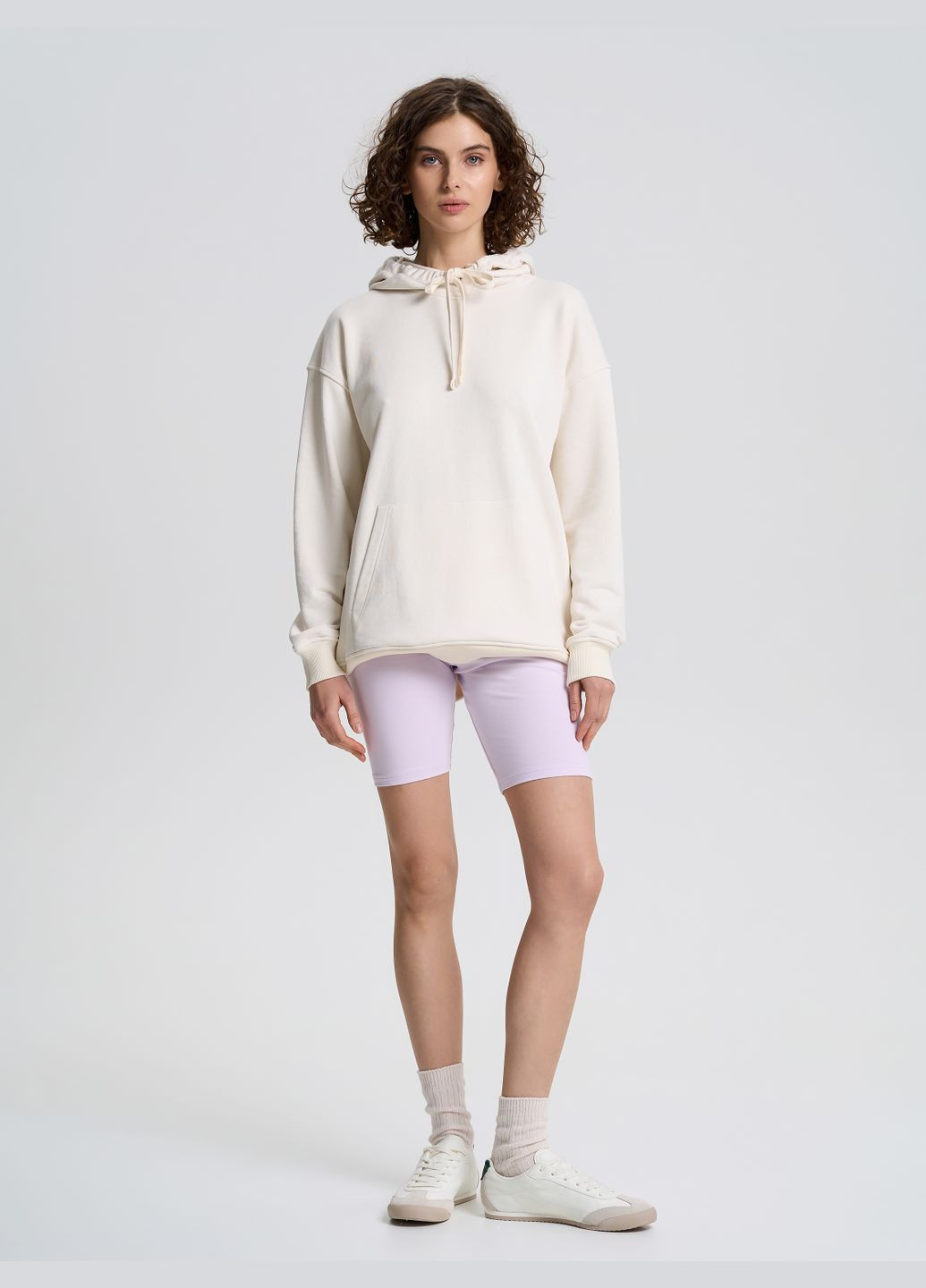 Шорти-велосипедки жіночі світло-бежевого кольору ТМ РОЗА Роза (328025634)