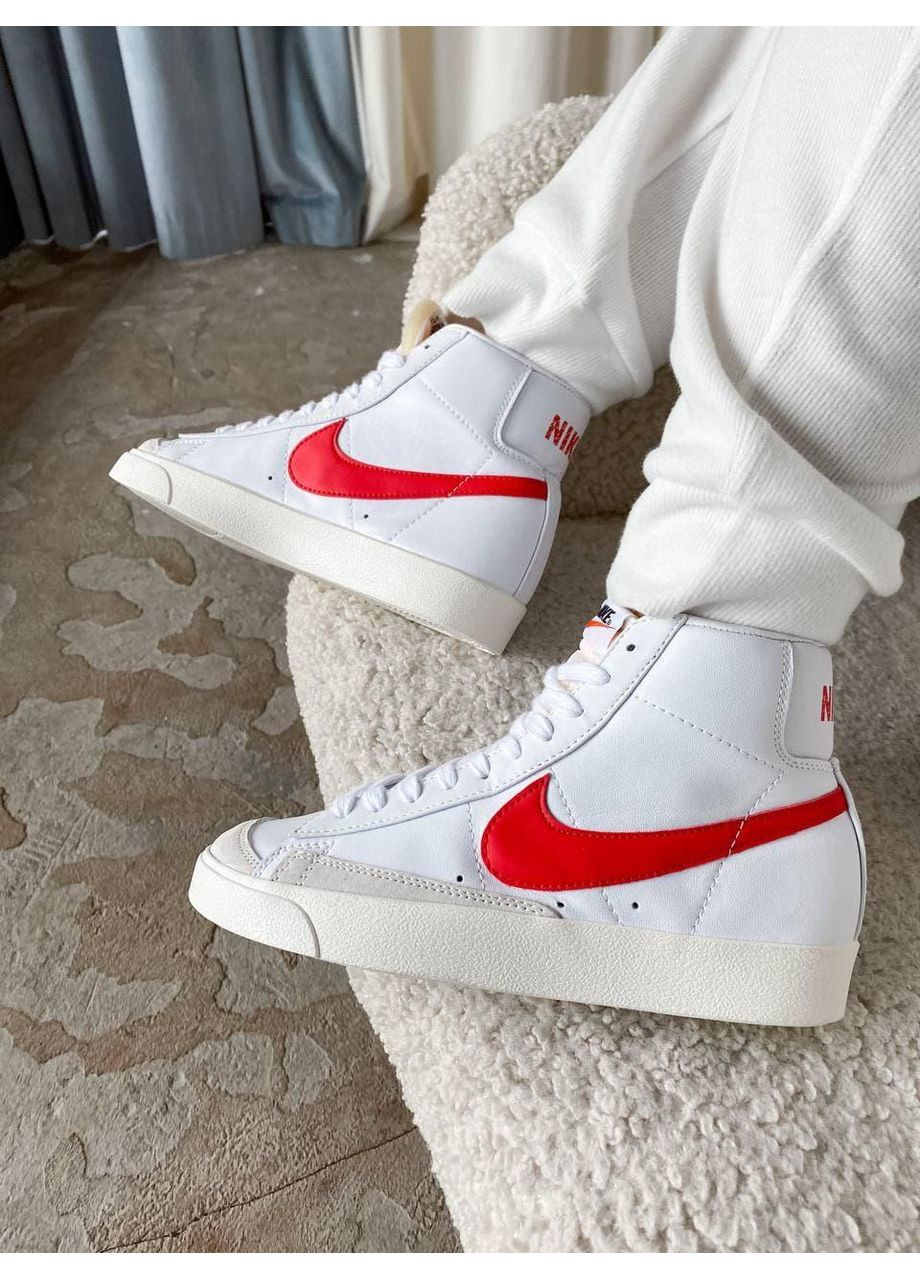 Бежевые демисезонные кроссовки мужские nike blazer low 77 vintage 2 red swoosh найк блейзер No Brand