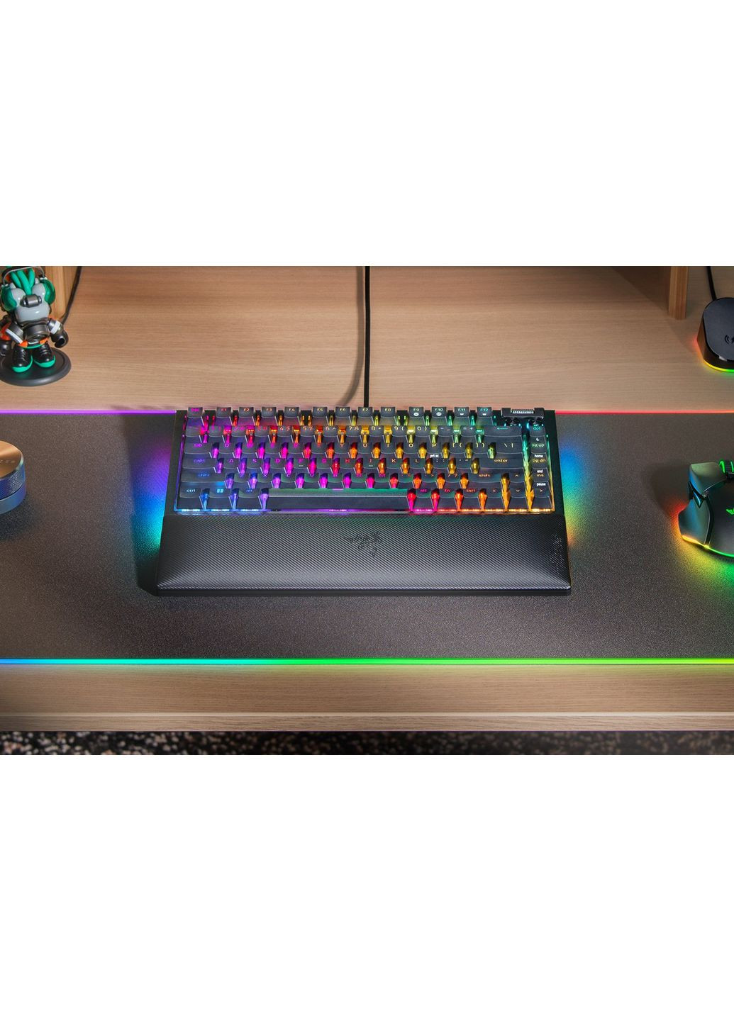 Клавиатура RZ03-05000100-R3M1 BlackWidow V4 75% RGB 83key Mechanical Tactile Switch GEN-3, USB-A, EN, Razer (362712650)