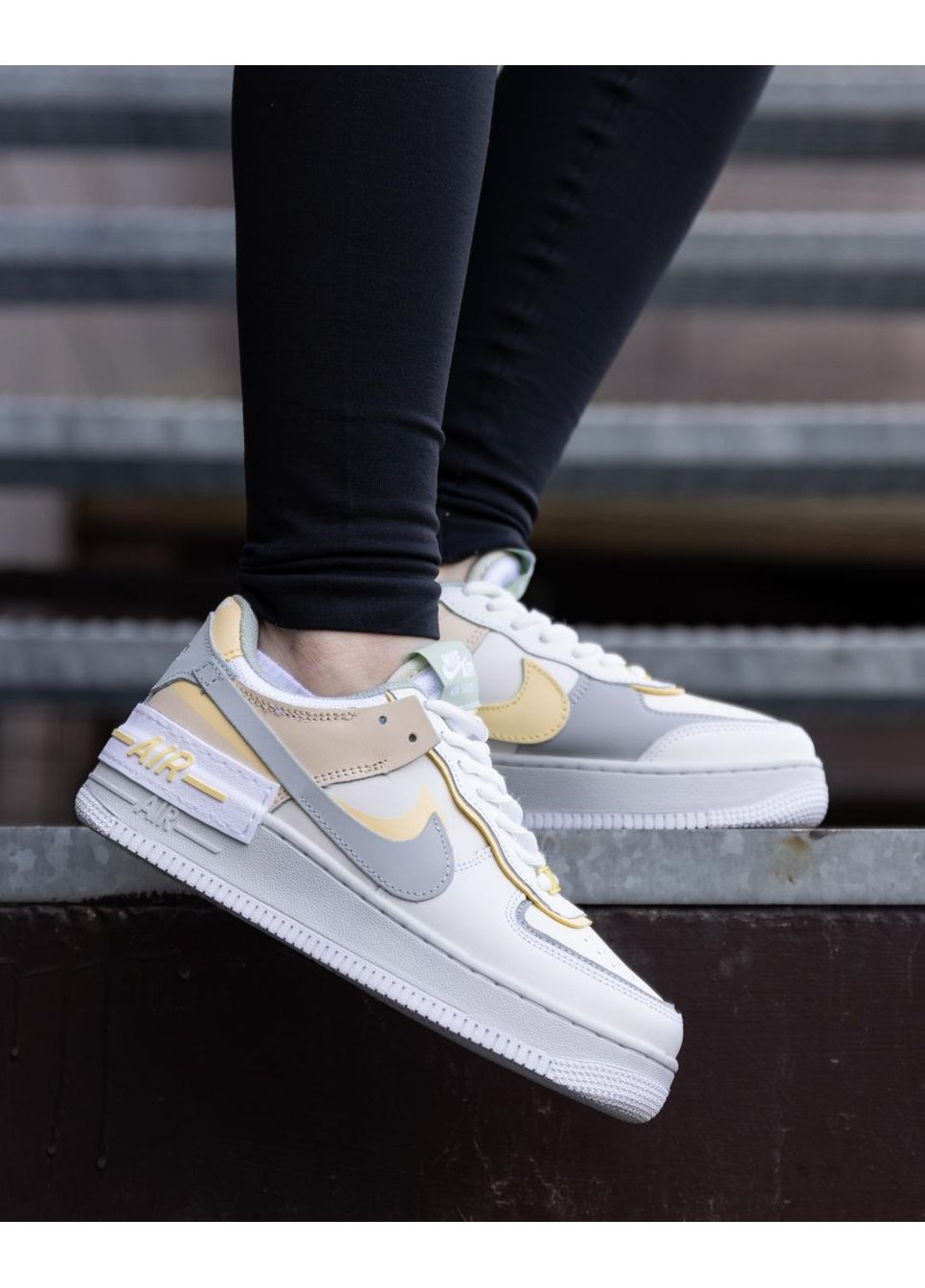 Бежеві Осінні кросівки чоловічі nike air force 1 shadow white yellow найк аір форс 1 преміум No Brand