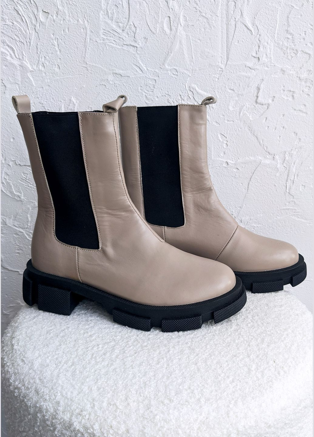 Осенние идеальные кожаные челси на высокой подошве челси INNOE