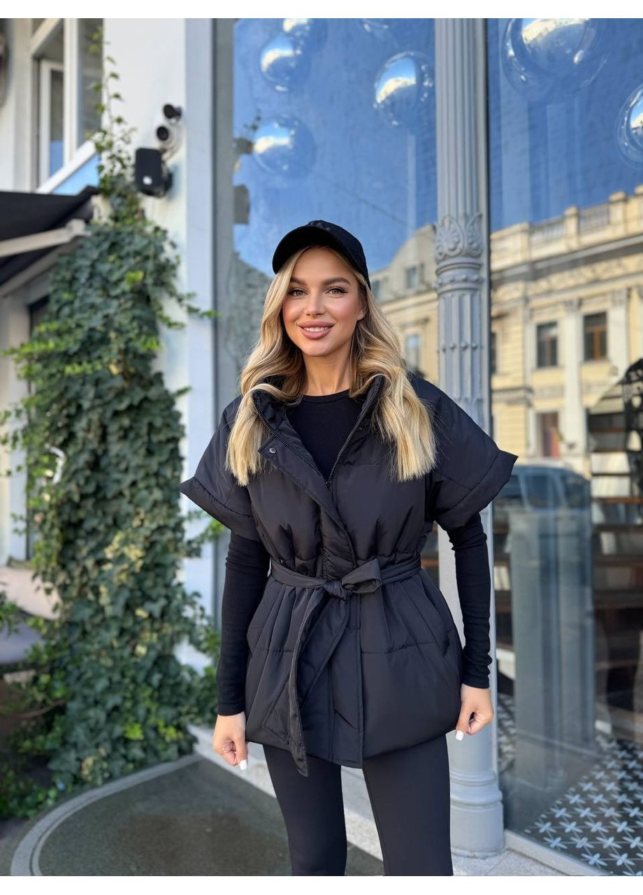 Женский удлиненный жилет с капюшоном и поясом. MonCher (352529278)