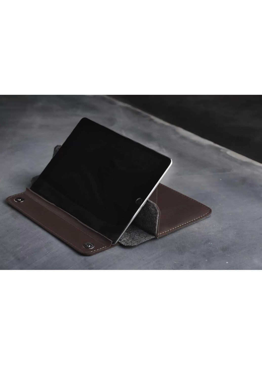 Кожаный Чехол с подставкой для iPad Skin and Skin (285718901)