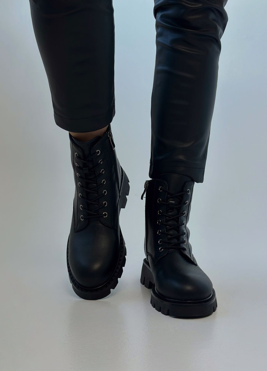 Зимние ботинки женские зимние кожаные URBAN TRACE