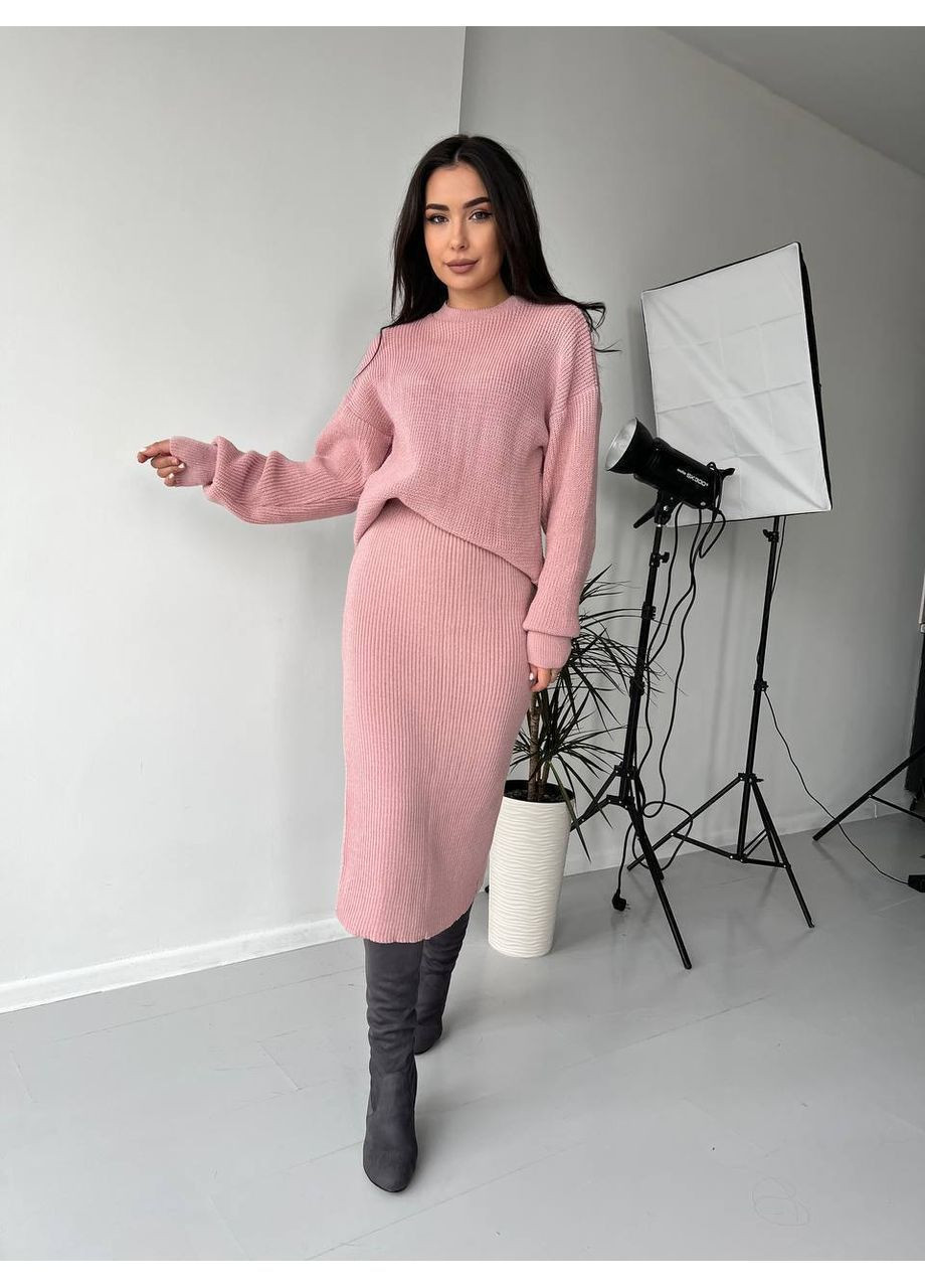 Вязаный женский костюм Osoblyva (370393908)