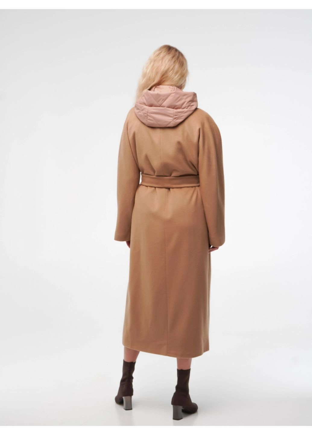Светло-коричневое демисезонное Пальто Кемел Esmeralda