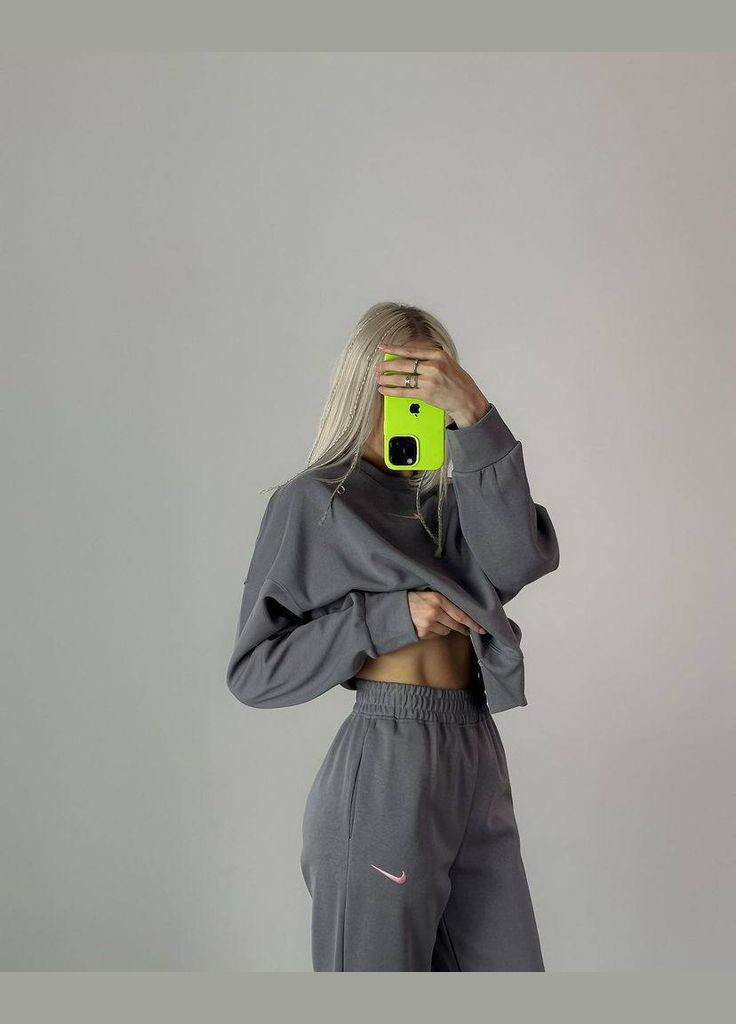 Красивый нежный костюм 2-ка из двухнитки с вышитой эмблемой "Nike" на груди, приятный к телу графитовый спортивный костюм двойка No Brand 1086-2 (279765835)