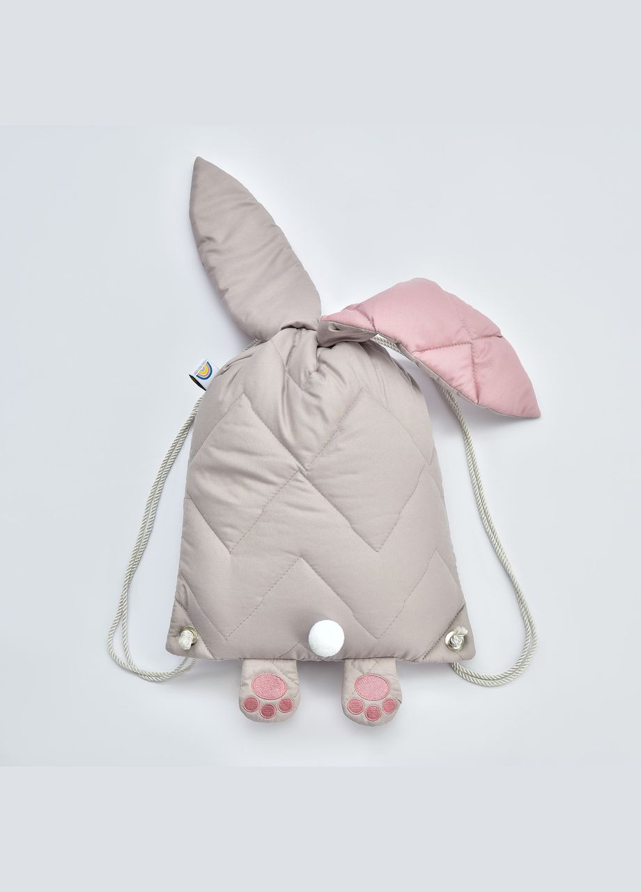 Рюкзак Зайчик - игрушка и практичный рюкзачок для детей PAPAELLA 32x37 см серый/пудра IDEIA (337097457)