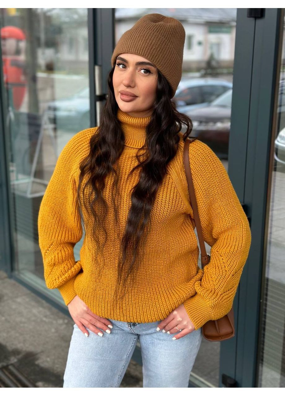 Горчичный демисезонный женский свитер с горловиной джемпер No Brand