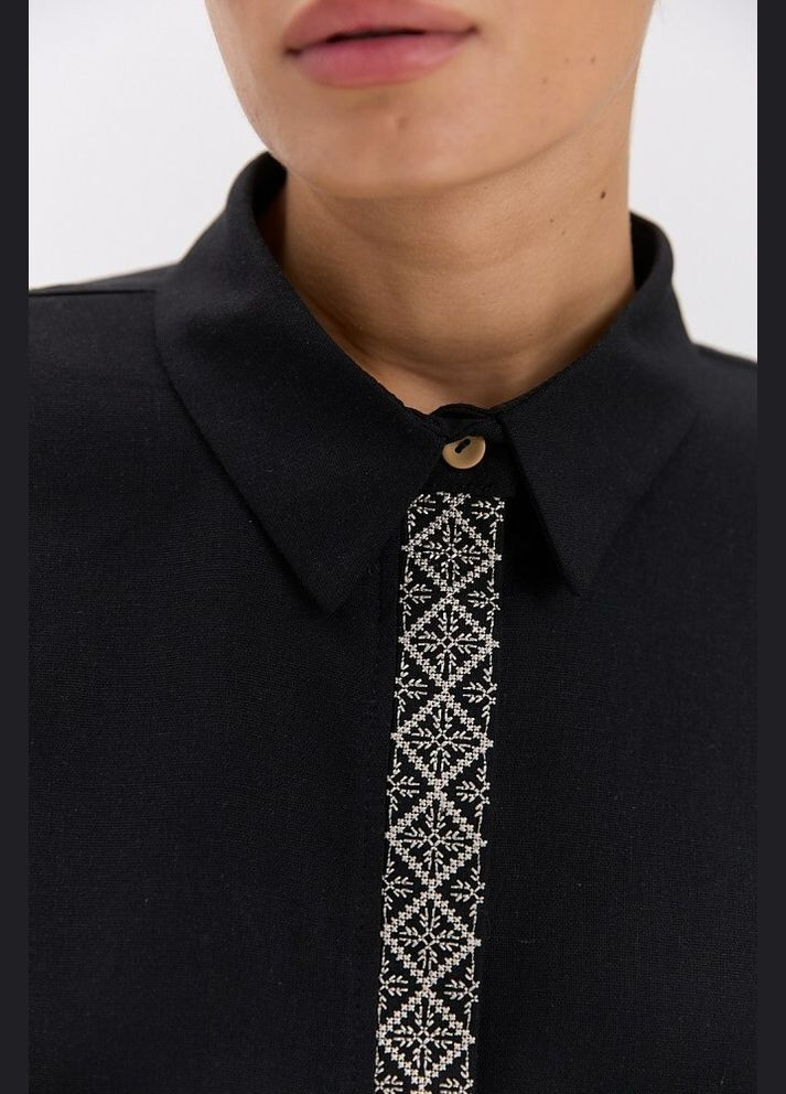 Чёрная рубашка женская чёрная вышиванка с золотистыми узорами mkar69223-3 Modna KAZKA (337145130)