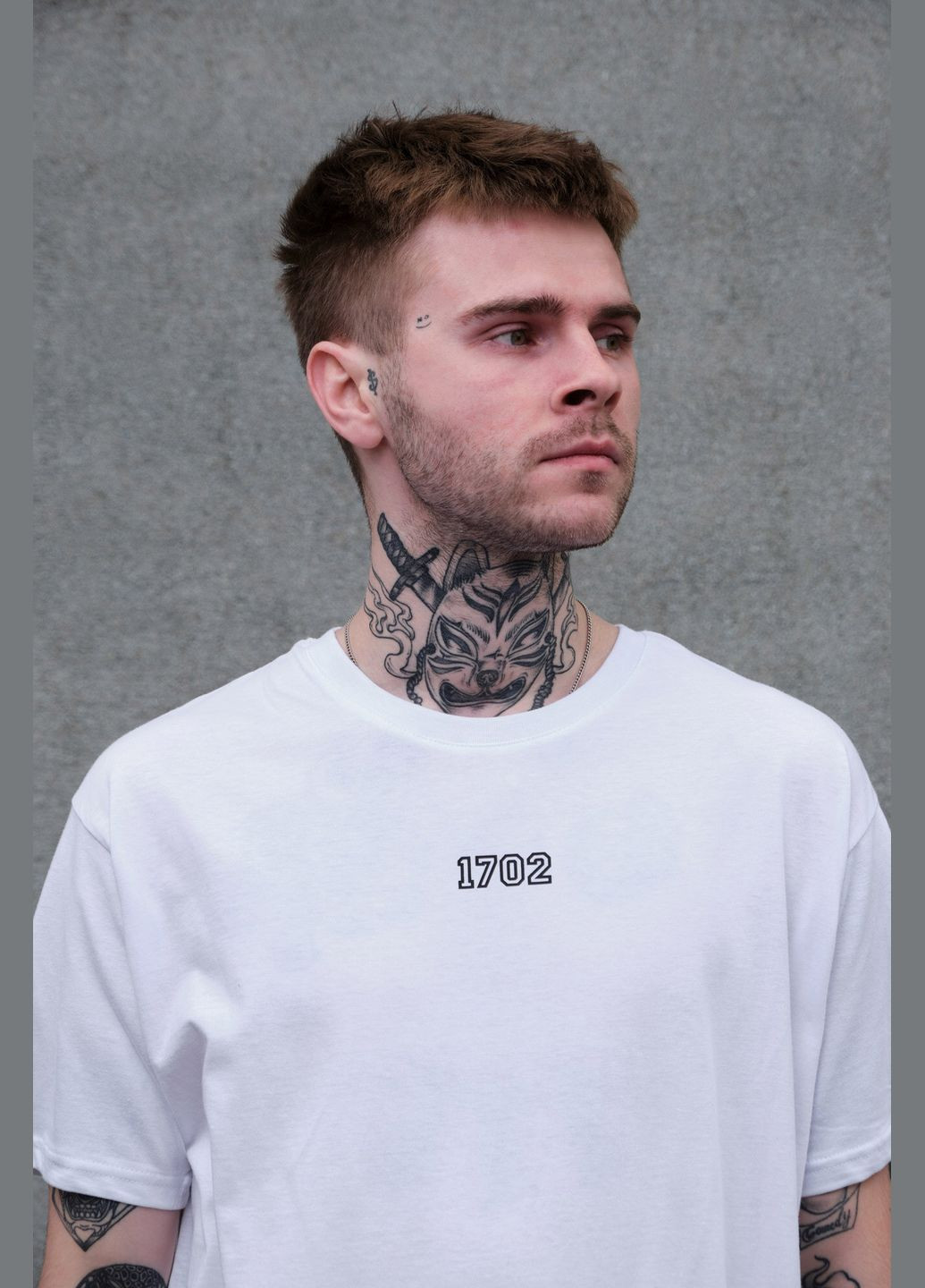 Белая мужская оверсайз футболка с принтом verstappen с длинным рукавом Without