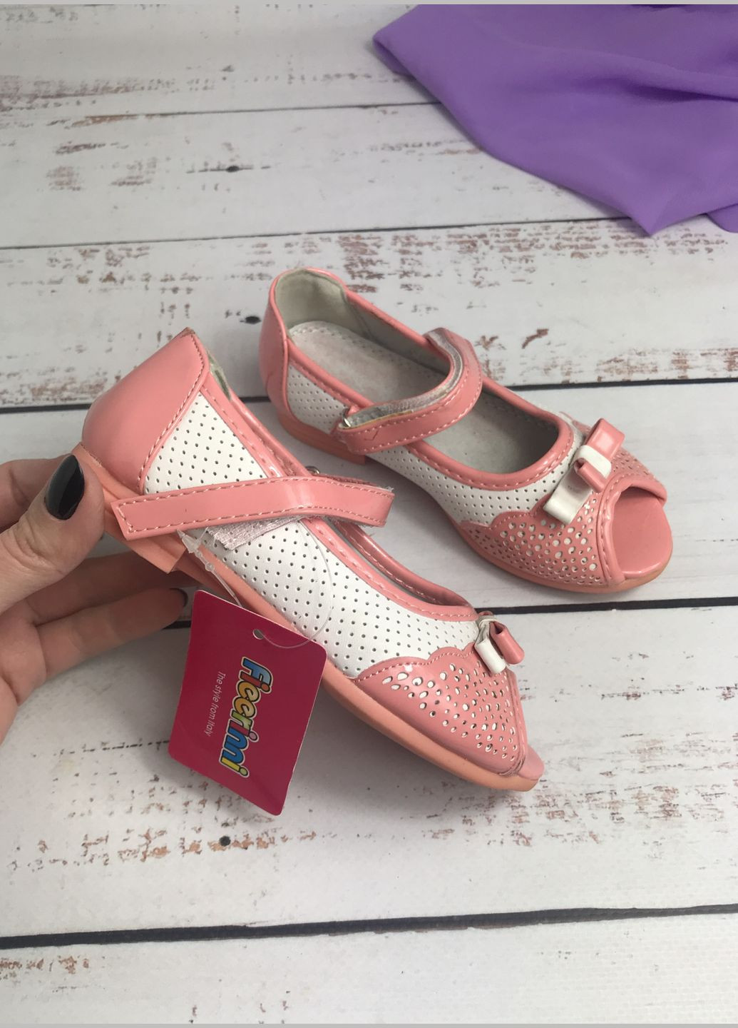 Туфлі дитячі для дівчаток Рожево-білий (2056) Fieerinni (347236338)