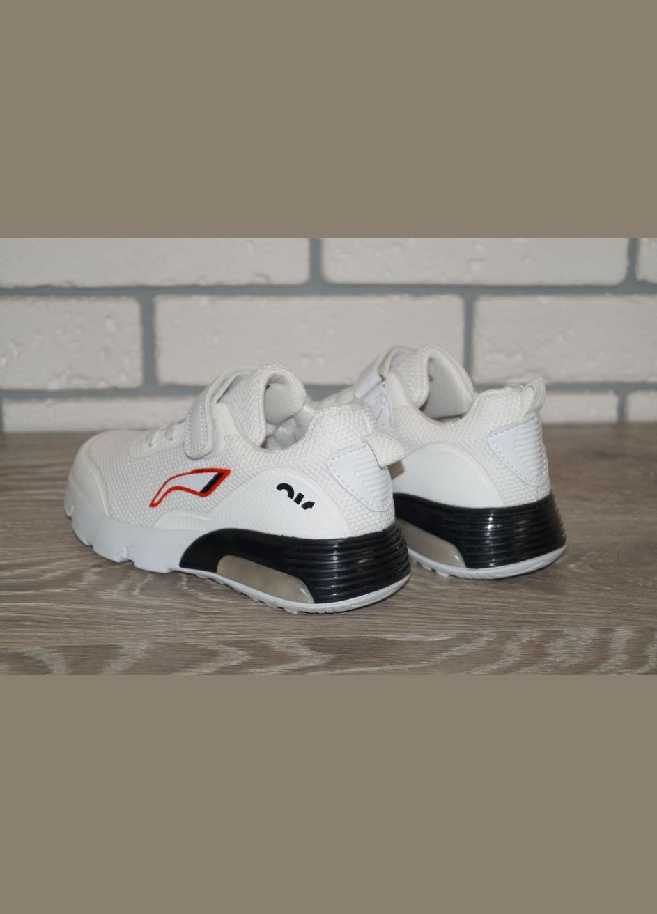 Белые демисезонные кроссовки для мальчика белые Jong Golf