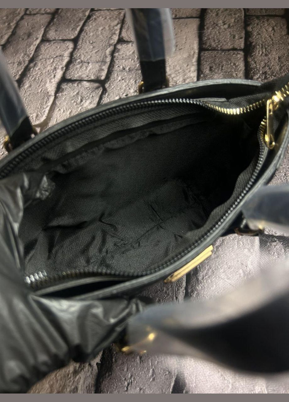 Жіноча сумка черная Guess (326599970)