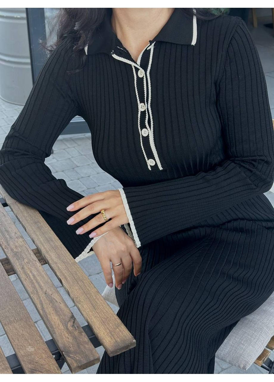 Черное повседневный трикотажное платье меди с приталенным силуэтом — замер в описании Vione однотонное