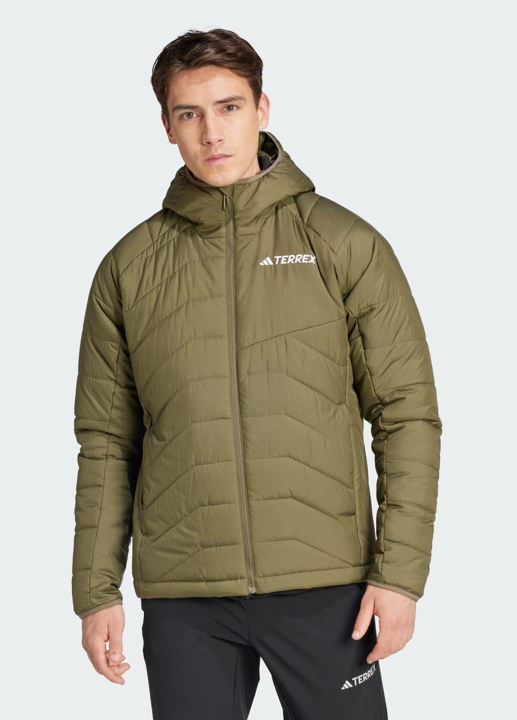 Зелена демісезонна куртка terrex multi synthetic insulated hooded adidas