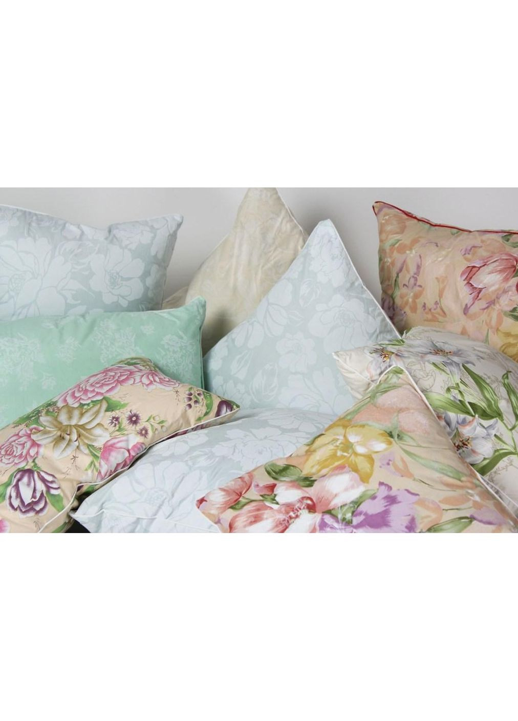 Подушка пух-перо від українського виробника (10% пух, 90% перо) 50х70 см 51152 Moda (368783979)