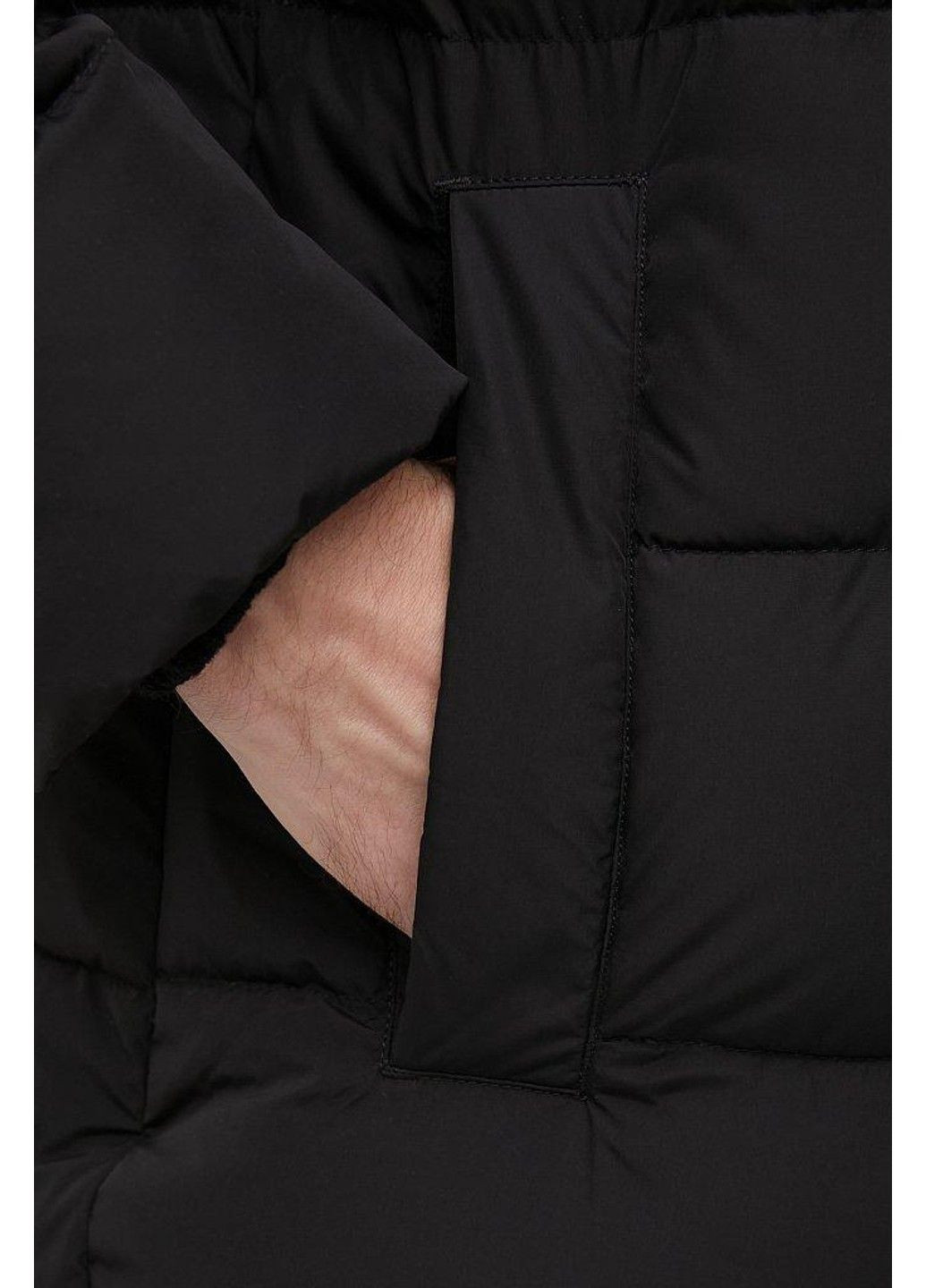 Черный зимний Пуховик Finn Flare