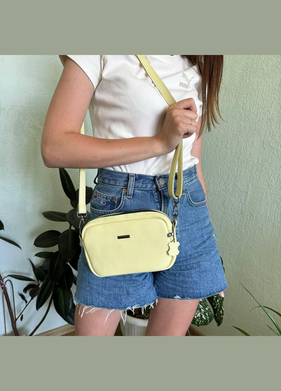 Маленькая женская кожаная сумочка клатч на плечо с тиснением флотар желтая (sku_1595) No Brand (330575996)