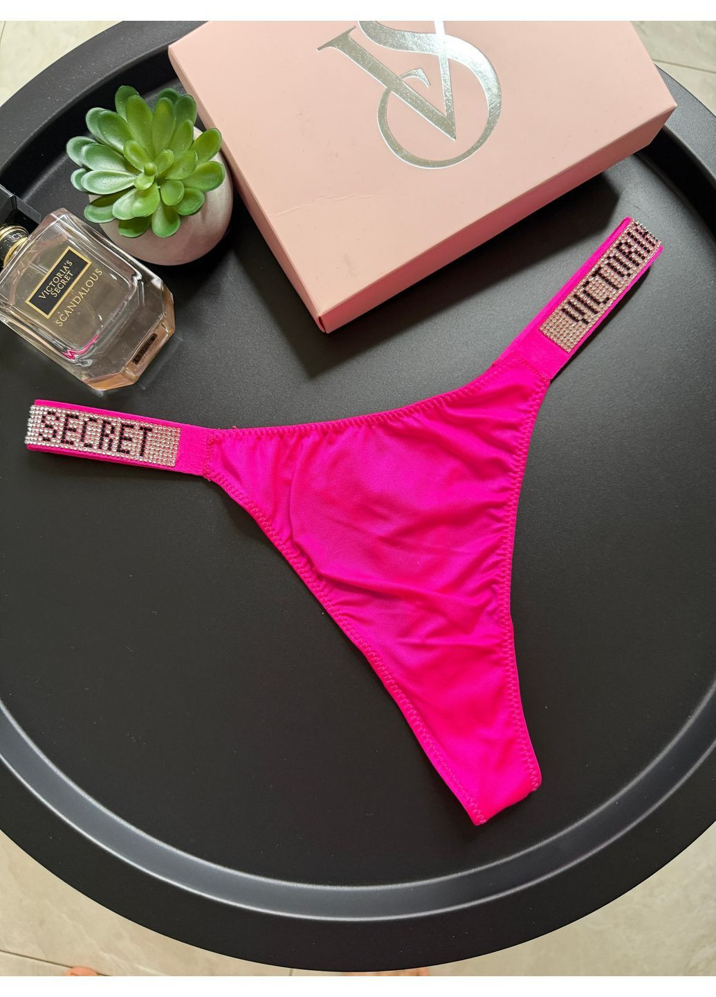 Жіночі трусики стрінги No Brand (366883527)