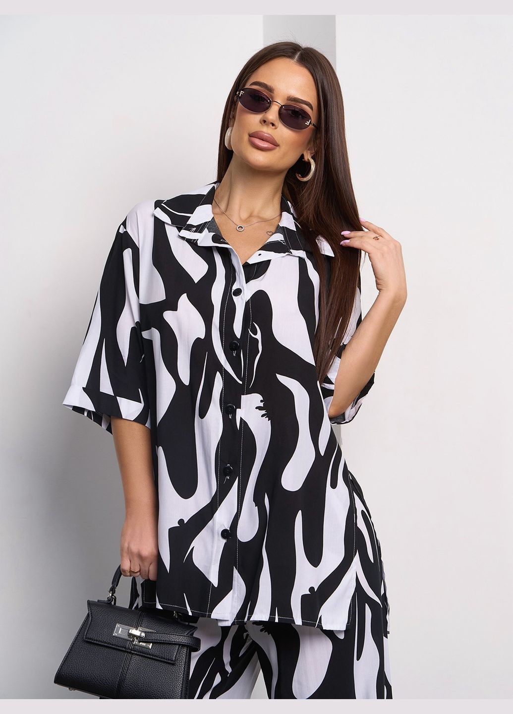 Хлопковый брючный костюм с рубашкой No Brand (328646889)