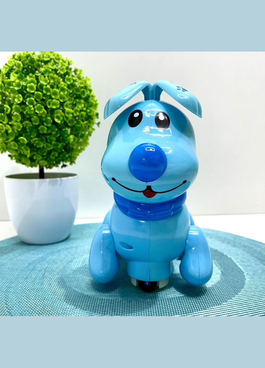 Собачка интерактивная Limo Toy ездит светящийся машущий головой и хвостом Голубая (EM 070 A) No Brand (324439548)