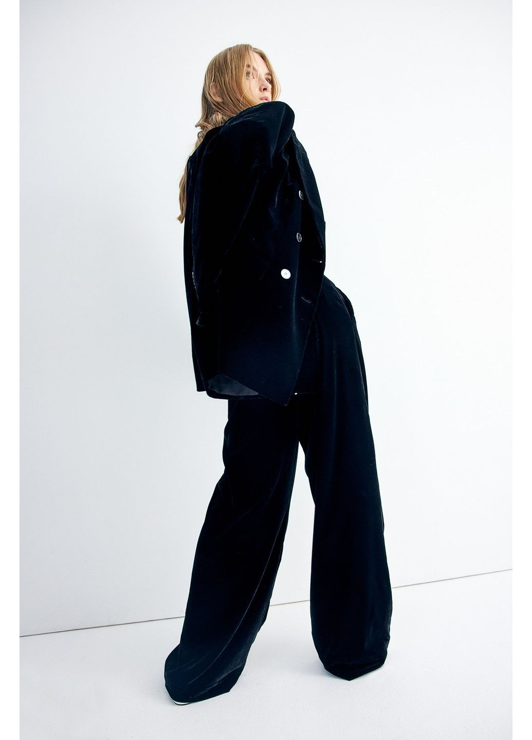 Черный женский блейзер свободного кроя H&M - демисезонный