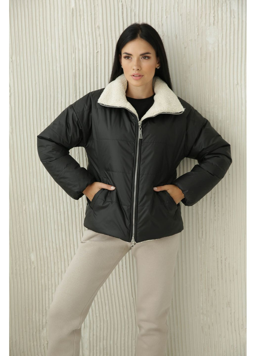 Черная демисезонная куртка 2086.5430 Seventeen