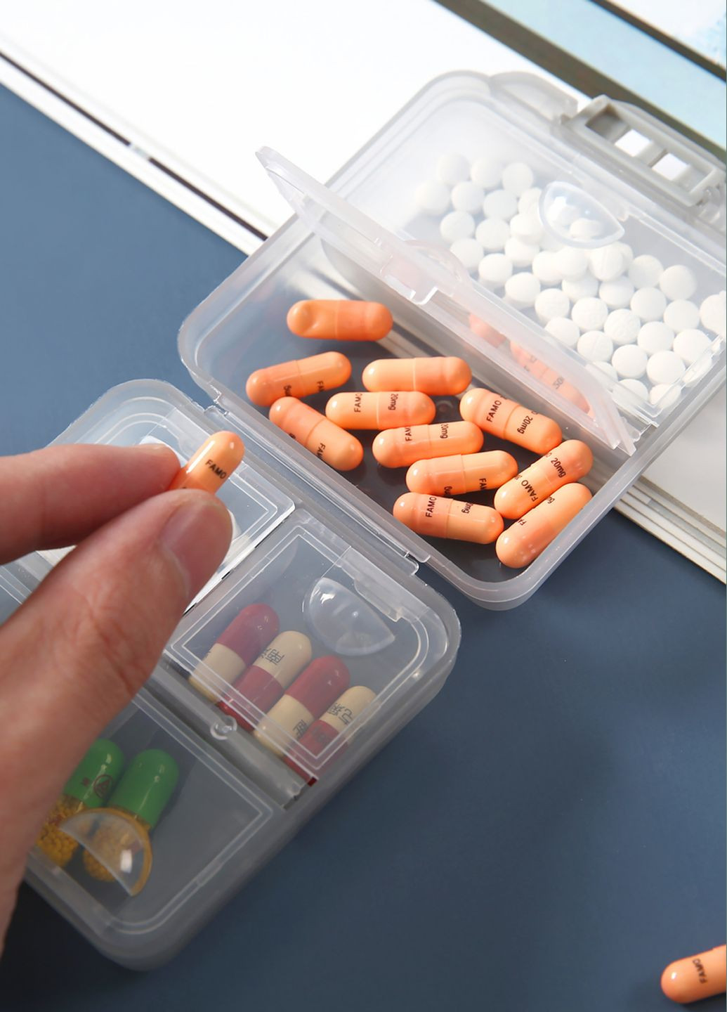 Органайзер для таблеток на 6 відділень, 7х7,5х2,5 см MVM (288677788)