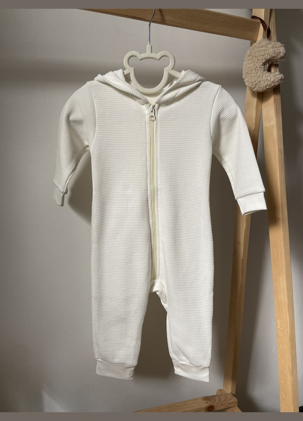 Комбінезон на блискавці з капюшоном вафелька No Brand Комбінезон (302521483)