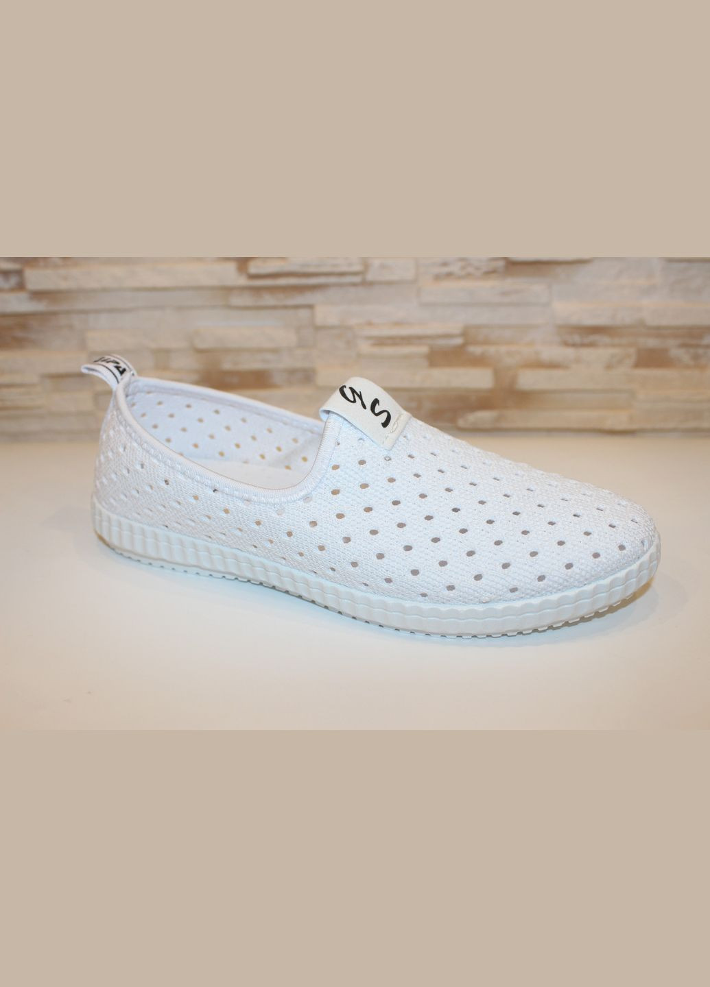 білого кольору з перфорацією Gipanis Сліпони жіночі (341084111)