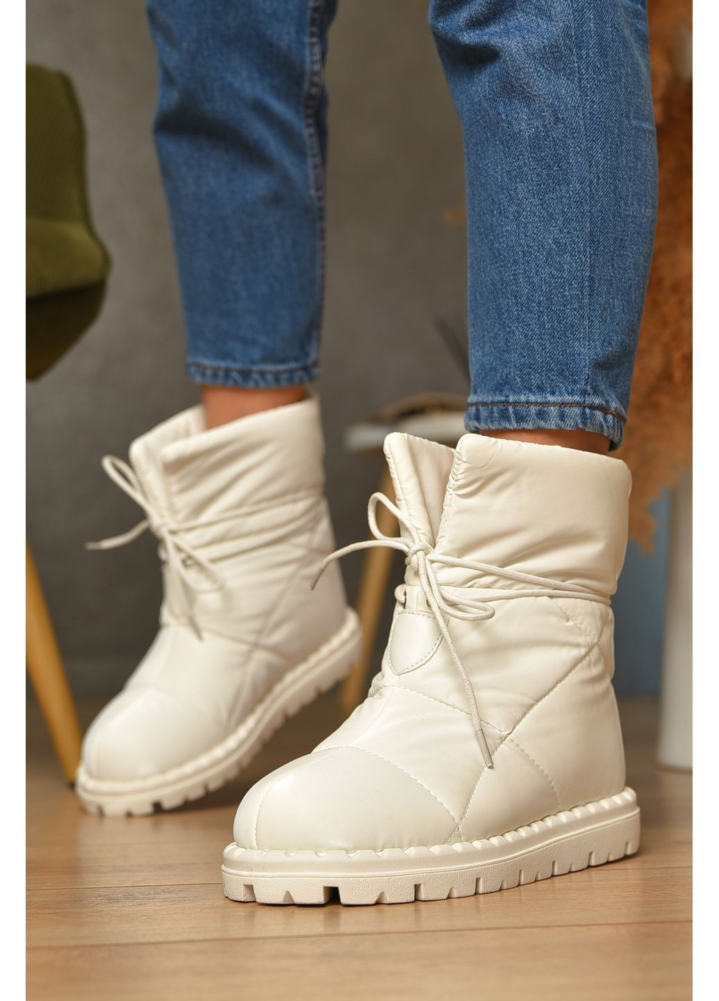 Белые дутики женские на меху белого цвета Let's Shop