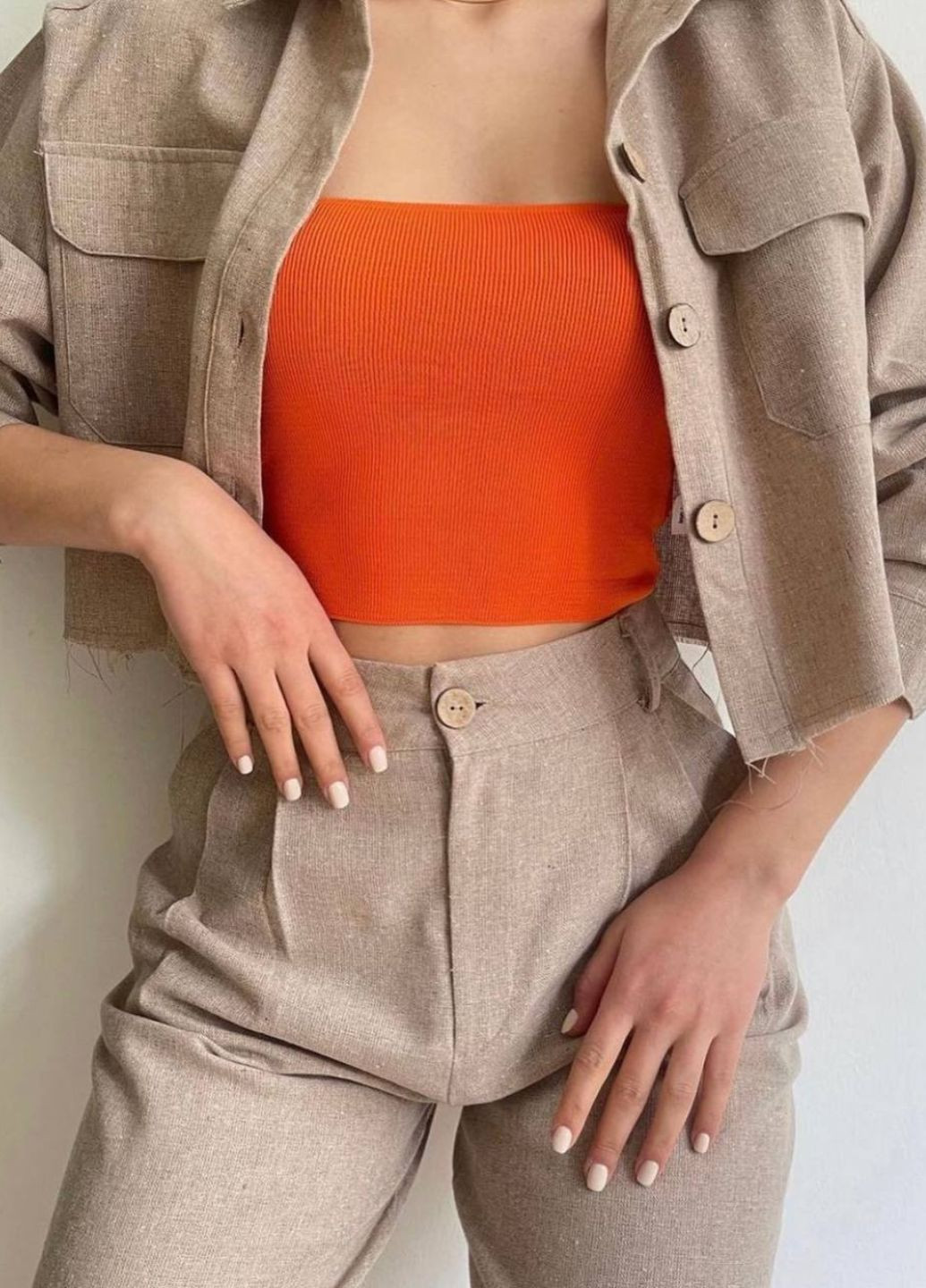 Изысканный повседневный джинсовый костюм двойка: укороченный жакет на пуговицах + брюки Allthings (366821133)