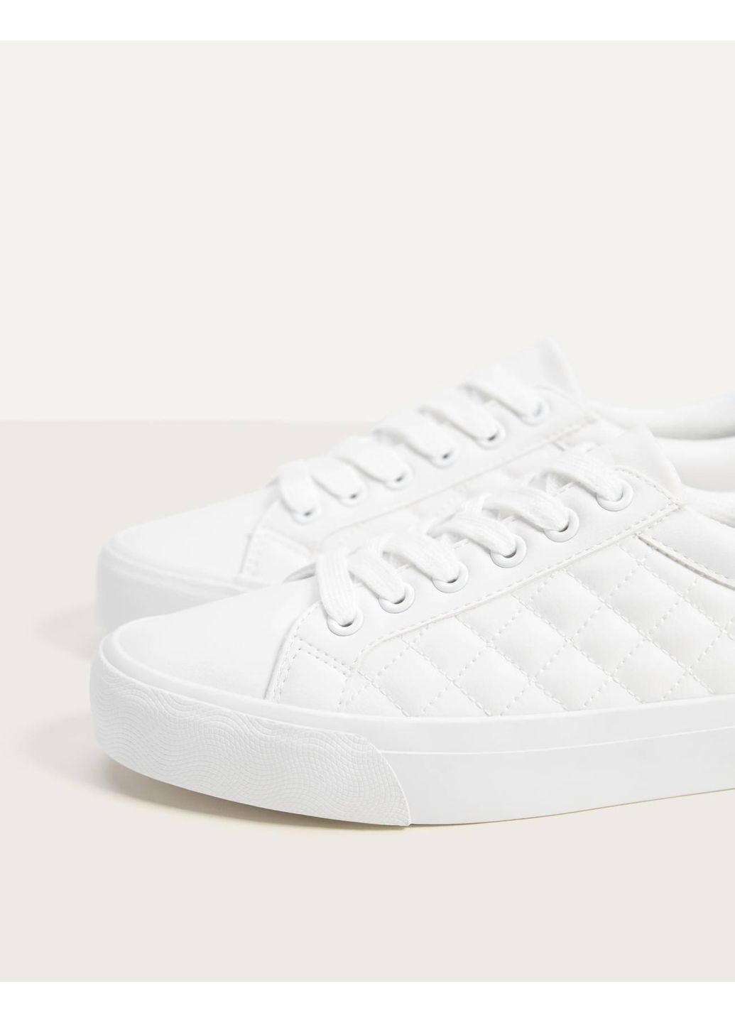 Білі кеди,білий, Bershka