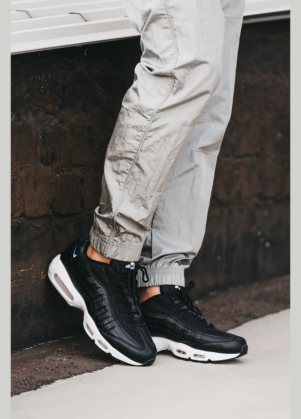 Чорні всесезон кросівки чоловічі nike air max 95 black white | найк аір макс 95 чорні білі No Brand