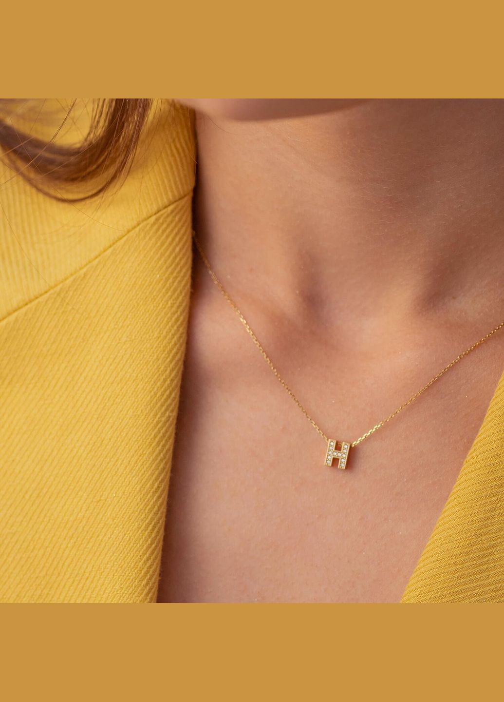 Кольє з буквою Е в жовтому золоті (фіаніти) кол01165Е 45 45 Oniks (264644216)