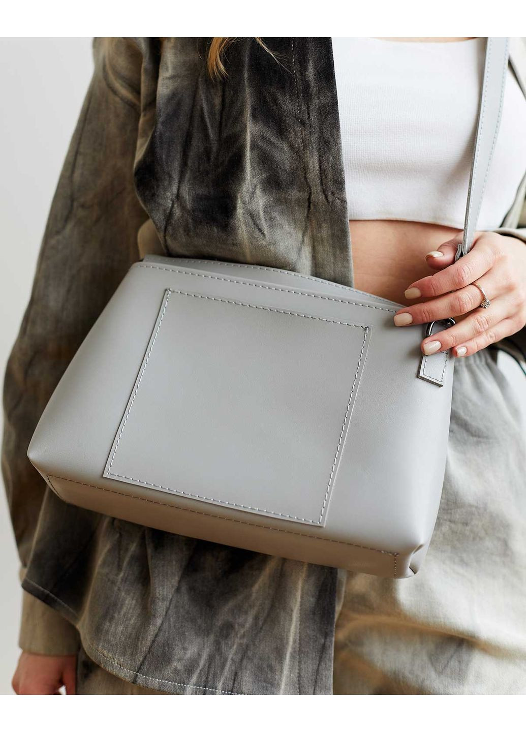 Жіноча сумка Трейс 2 в 1 сірий шопер та крос-боді екошкіра молодіжна м'яка з плечовим ременем ProDobro (367264158)