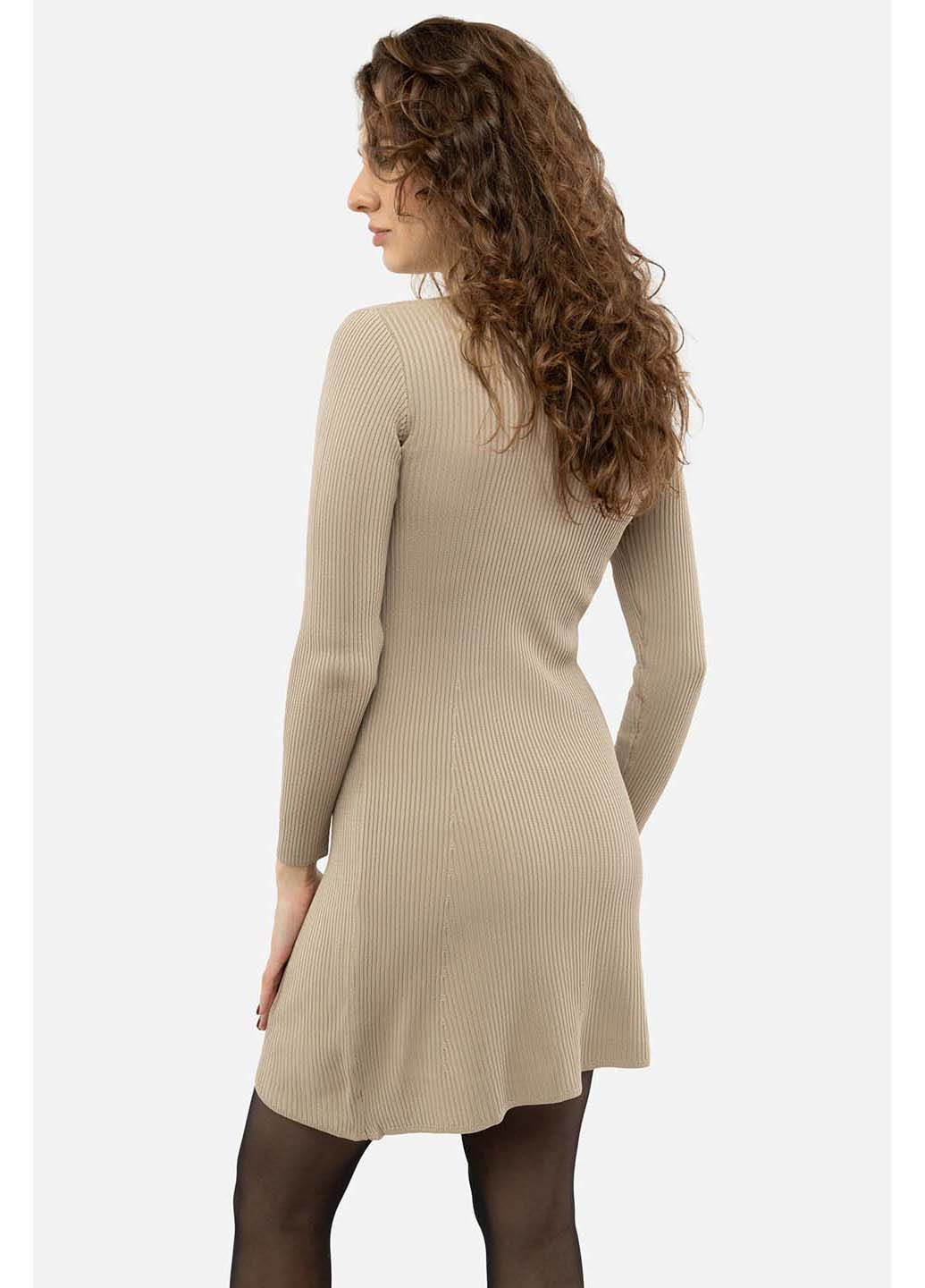 Бежева сукня DEPPOT