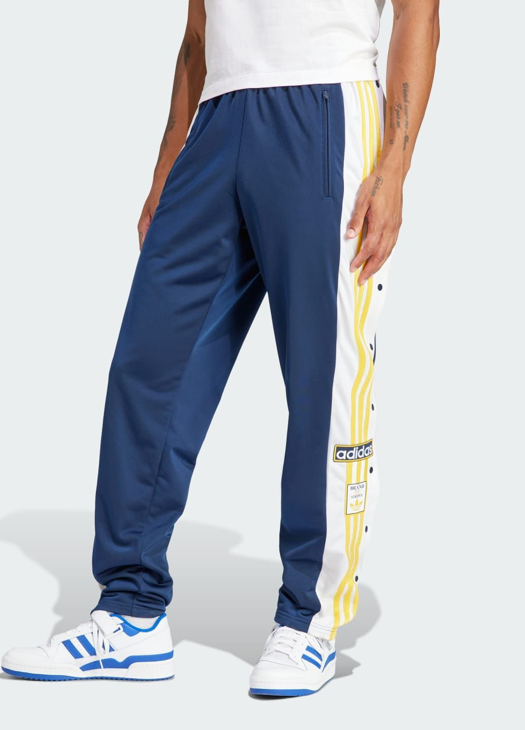 Спортивні штани Adicolor Classics Adibreak adidas (278356609)
