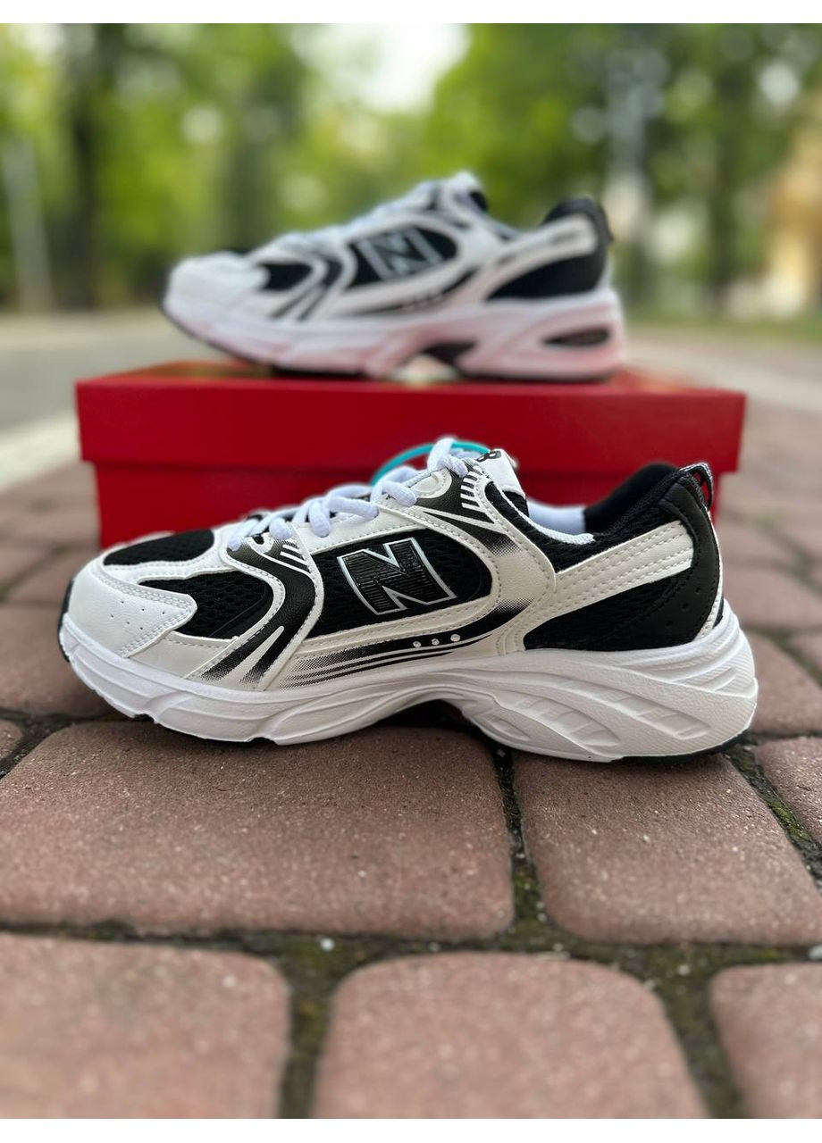 Черно-белые всесезонные кроссовки white унисекс New Balance 530
