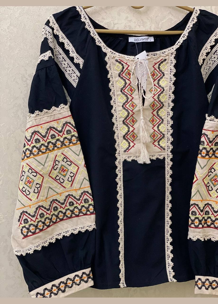 Жіноча вишиванка Порічка чорна Delvinss 6235 (317286717)