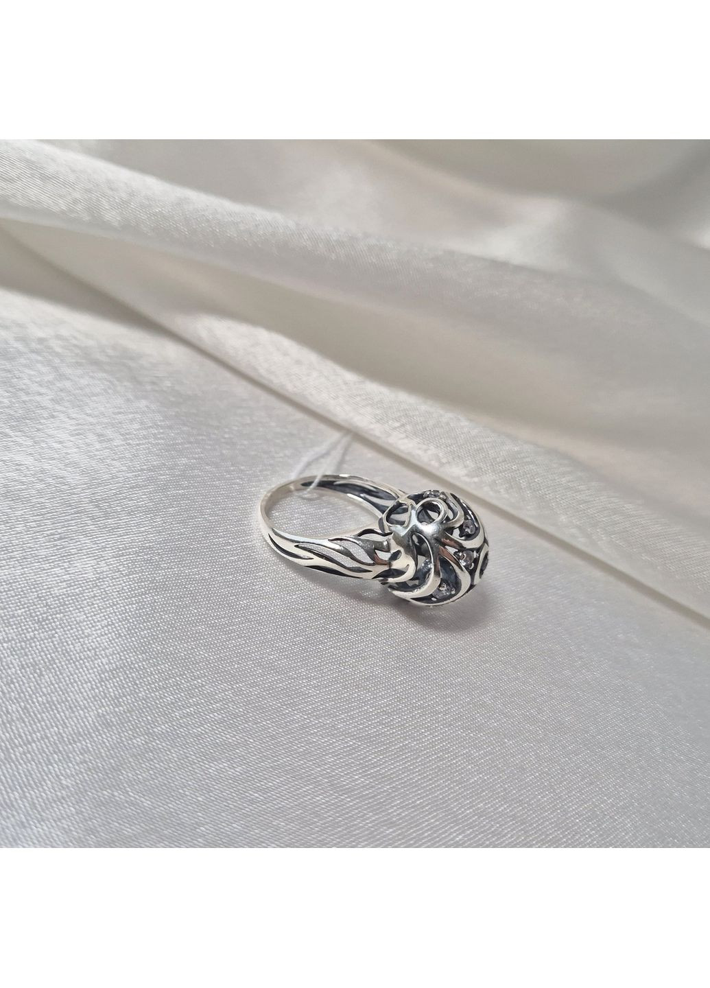 Срібна каблучка Кулька з Білими каменями розмір срібло 925 проби Чорнене 1771к 4.84г Nobrand (369974948)