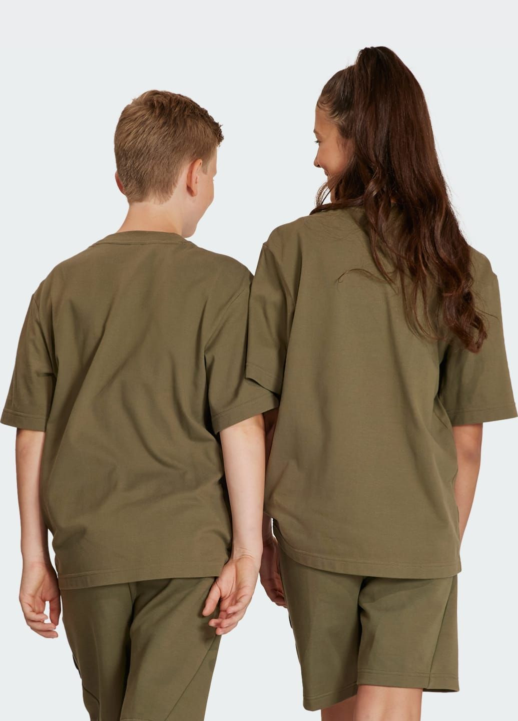 Зеленая демисезонная футболка future icons logo adidas